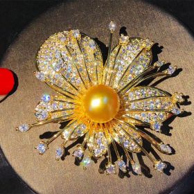 Brooch Color Zircon Drop Oil Corsage Women's Fashion Pin (Option: Golden White)