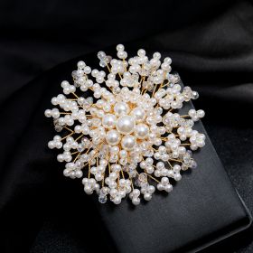 Temperament Luxury Pearl Brooch Female Fashion (Option: 1 Style)