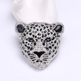 Vintage Fashion Rhinestone Leopard Head Alloy Brooch (Color: Silver)